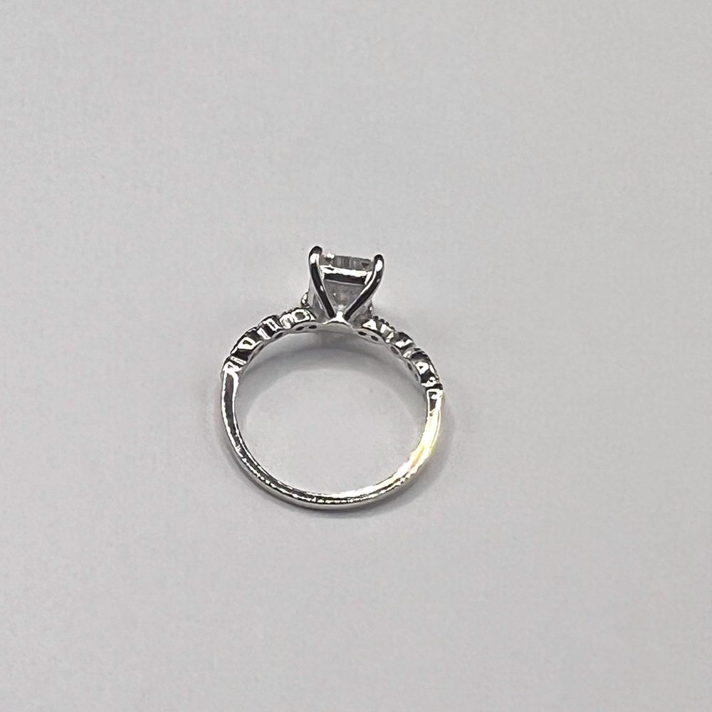 925 Sterling Silver 2.00CT MOISSANITE Women's Ring size 6,7 or 8 - Picture 11 of 17